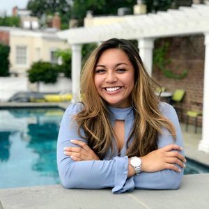 Meet your Posher, Jade